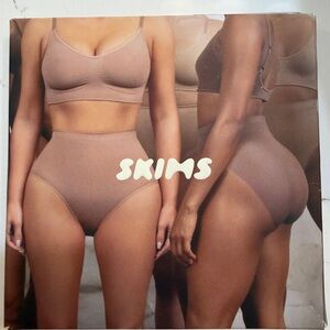 SKIMS High-Waist Shaping Briefs, Onyx